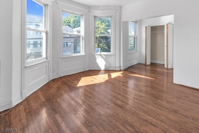 Foto del edificio - 19 N 7th St