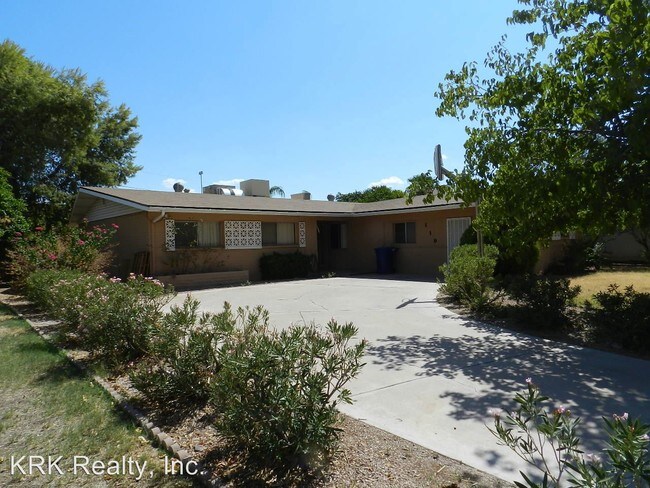 Building Photo - 6 br, 4 bath House - 119 E Riviera Dr