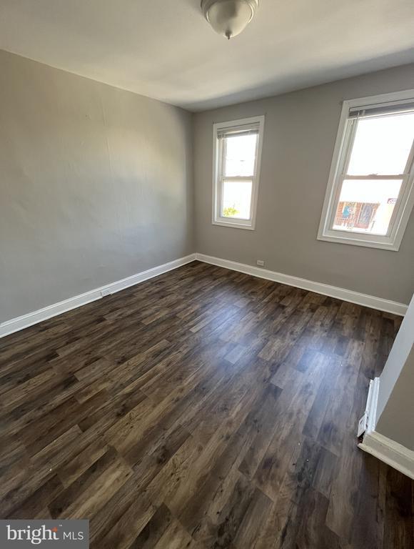 Foto del edificio - 2405 Christian St