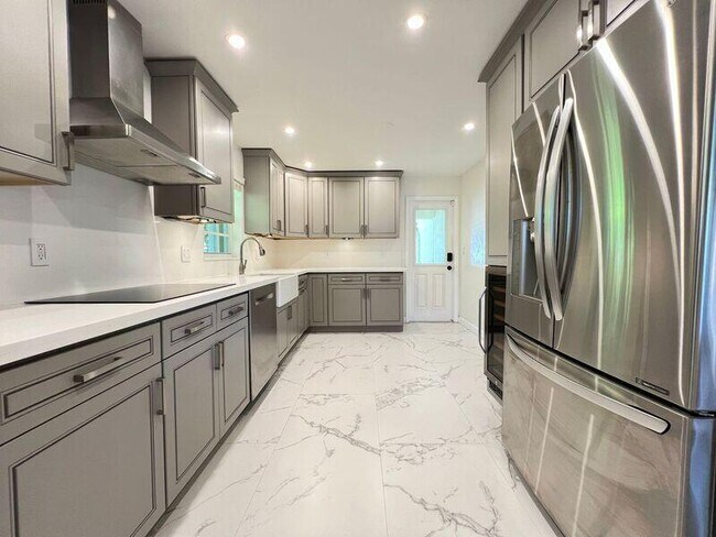 Foto del edificio - 2615 McKinley St