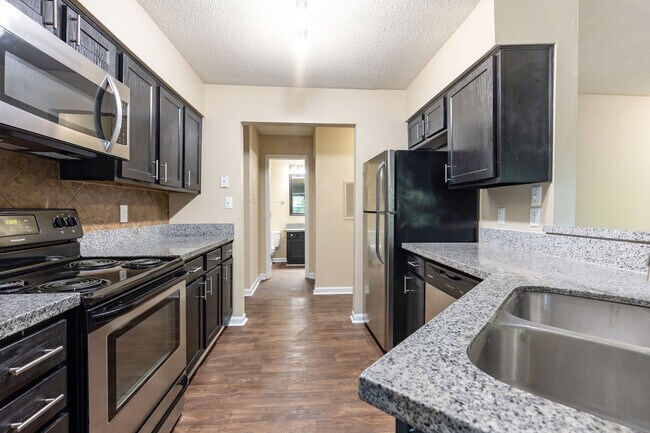 Building Photo - Sorrento Apartment Homes