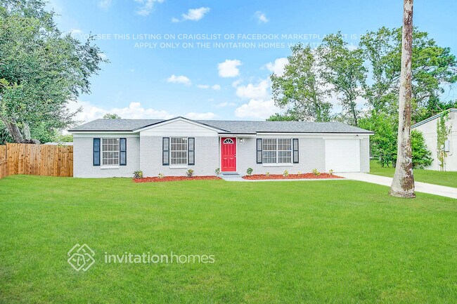 Foto del edificio - 8127 Kenwood Dr N