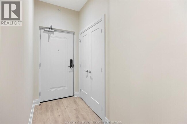 Photo du bâtiment - 1826 Wyoming Ave