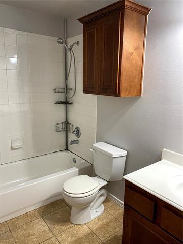Foto del edificio - 906 Parkplace Ridge