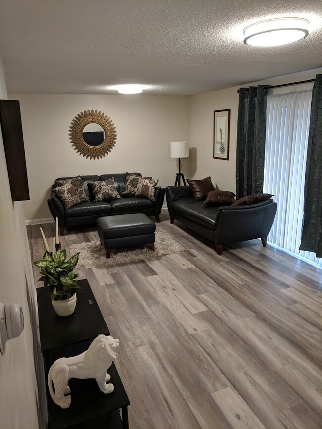 Stonegate Apartments Apartments Newington, CT