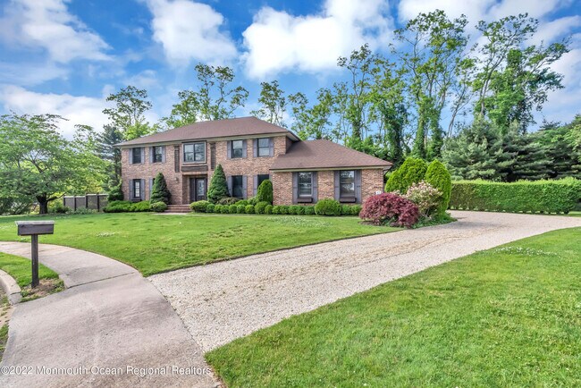 Building Photo - 17 Muncy Dr
