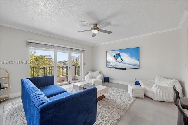 Foto del edificio - 300 Euclid Ave