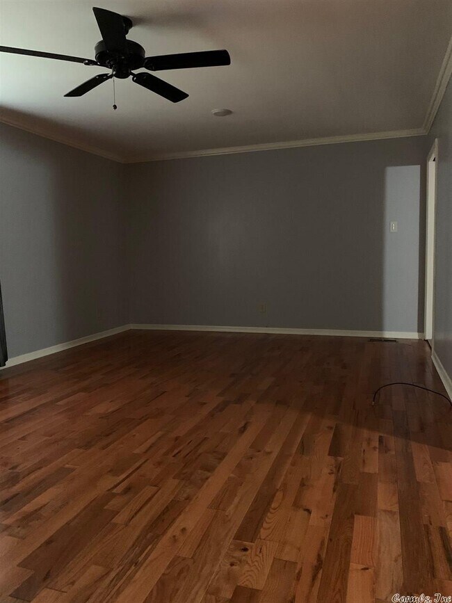 Building Photo - 15 Indian Trail