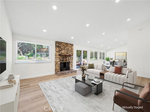 Foto del edificio - 5604 Mason Ave