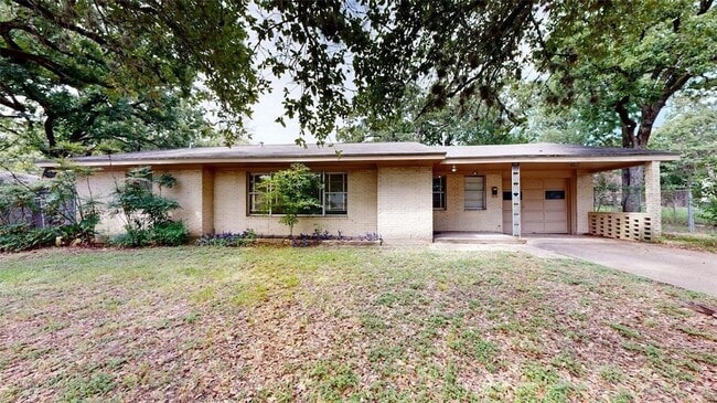 Photo - 4304 Aspen St House