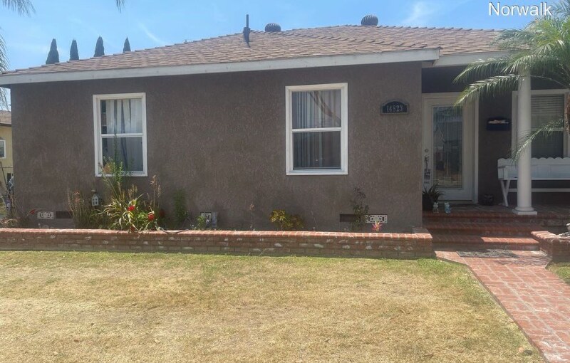 Primary Photo - 14823 Longworth Ave