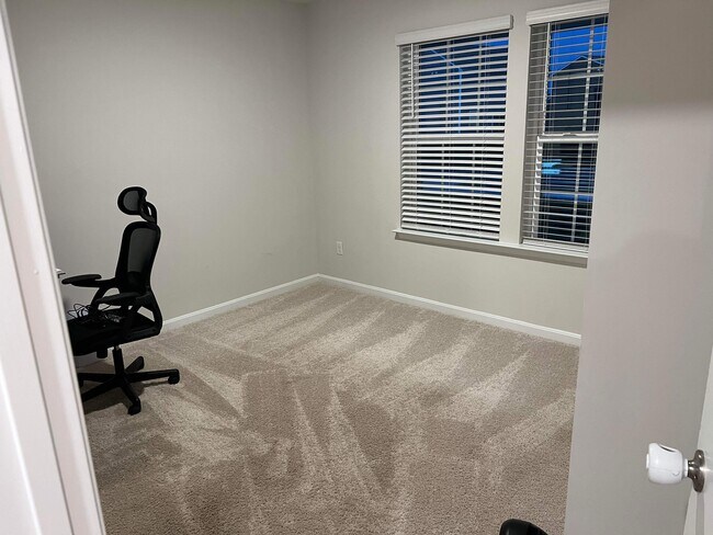 Foto del edificio - 195 Saber Dr