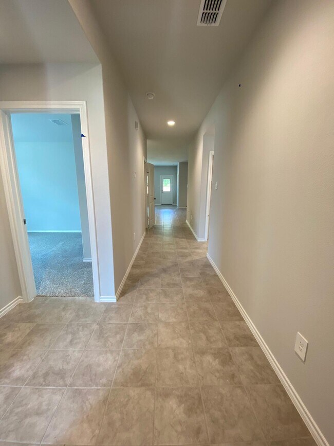 Foto del edificio - 4149 Crooked Bend Dr