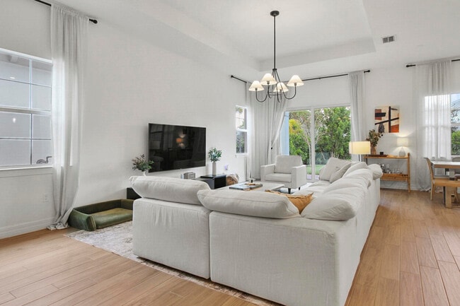 Foto del edificio - 10369 Northbrook Cir