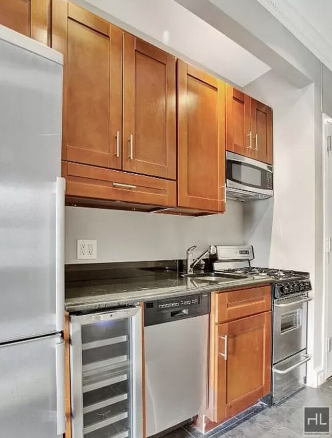 Foto del edificio - West 52nd Street