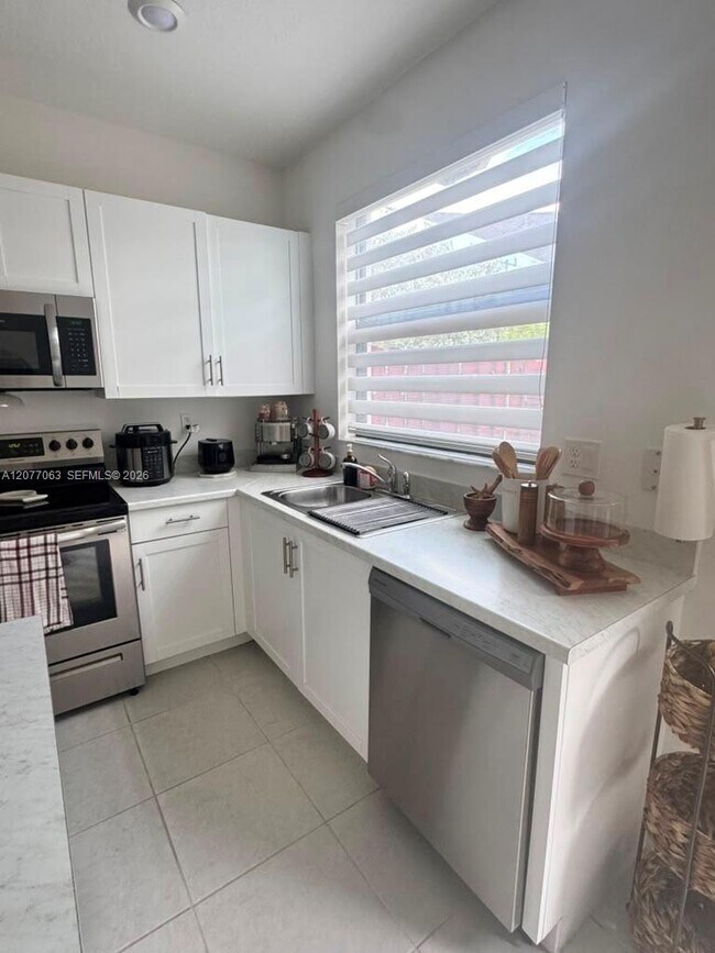 Foto del edificio - 28723 SW 132nd Ct