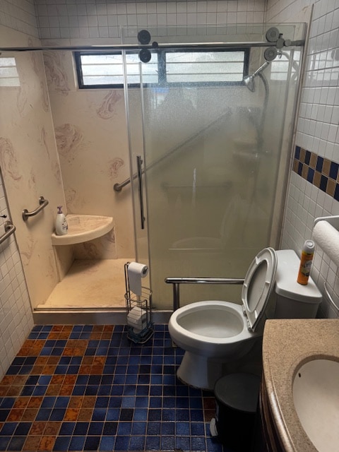 Building Photo - 94-331-331 Kahualena St