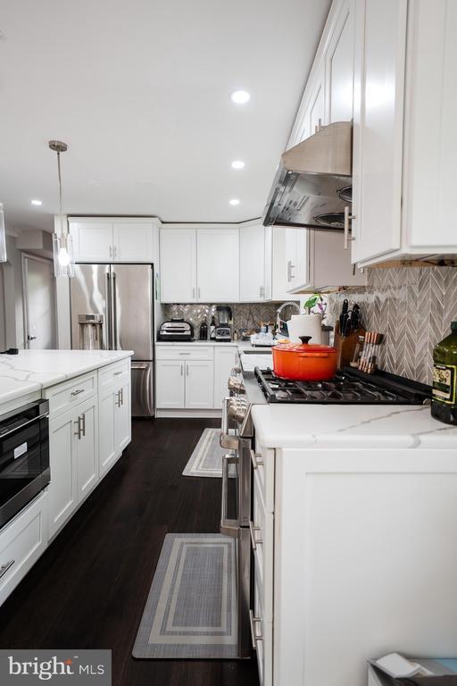 Foto del edificio - 1013 Severn Ln