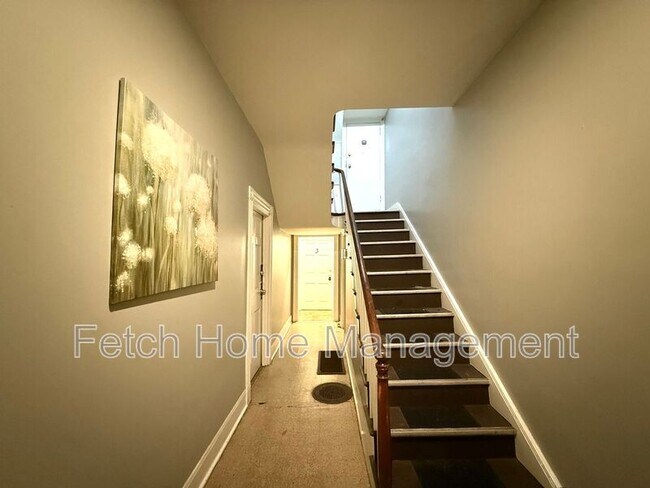 Foto del edificio - 405 E Orange St