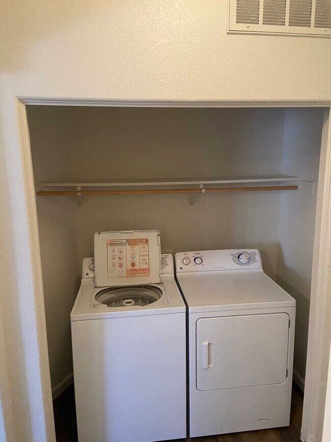 Foto del edificio - The Fairways at Wingfield Springs ground floor condo