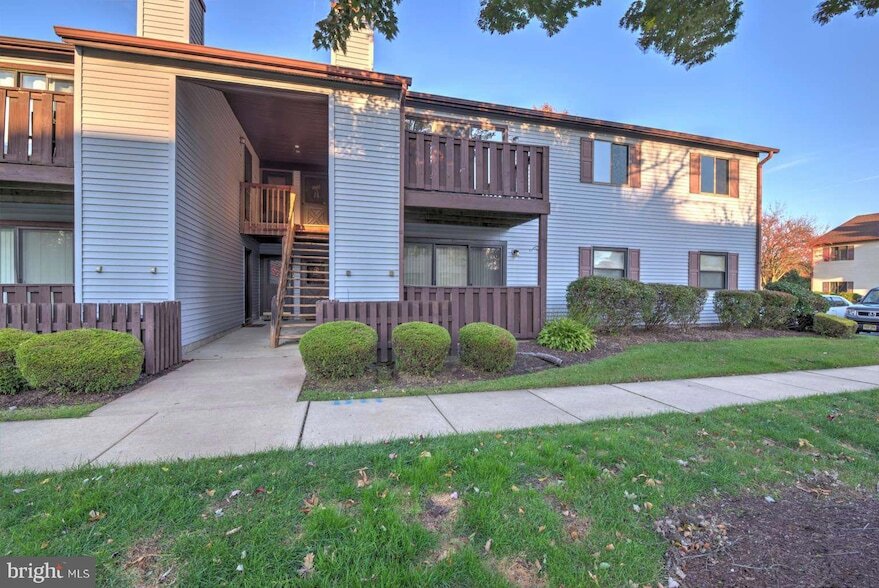 Photo - 1302 Maresfield Court Unit 1302