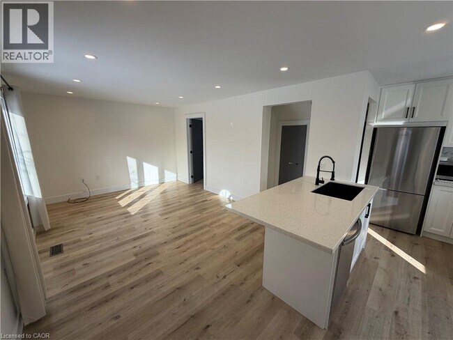 Photo du bâtiment - 137 Whitley St