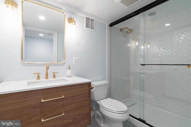 Foto del edificio - 1147 Colonial Ave