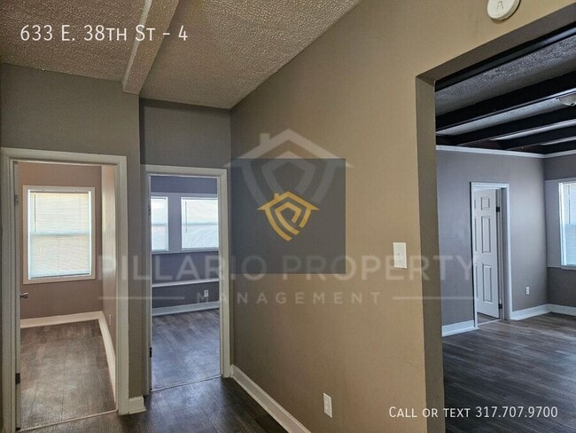 Building Photo - 633 E 38th St