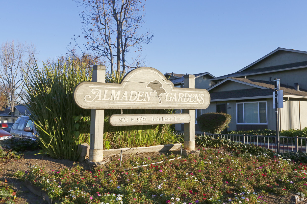 Foto del edificio - Almaden Gardens