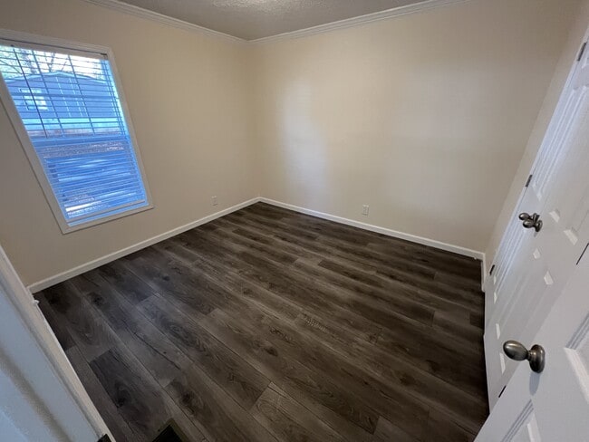 Foto del edificio - 258 Field Pine Dr