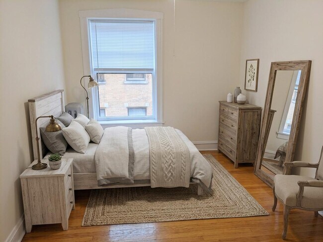 Foto del edificio - 712 Seward St