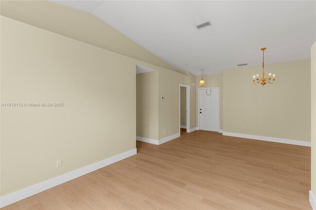 Foto del edificio - 18057 SW 30th Ct