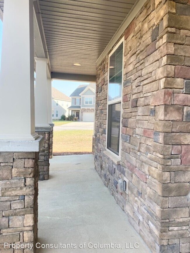 Building Photo - 5 br, 3.5 bath House - 407 Maria Posada Court