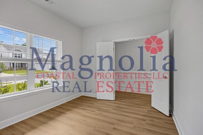 Foto del edificio - Spacious 4 Bedroom Home with Bonus Room in The Palms at New Hampstead!