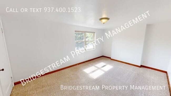 Foto del edificio - Updated 2 bedroom, 1 bathroom townhome in ...