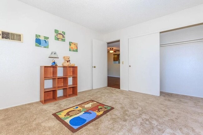 Interior Photo - Windsong Apartments