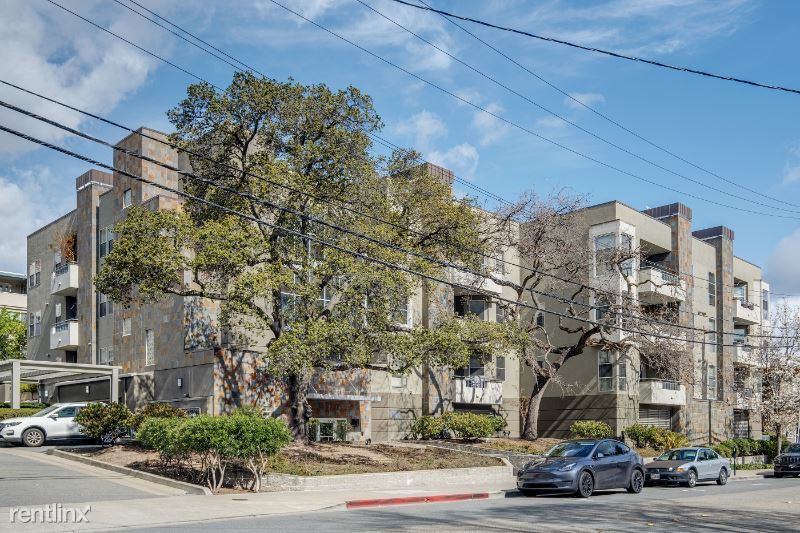 Primary Photo - 1852 Bonanza St