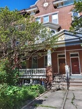 Building Photo - 2816 St Paul St