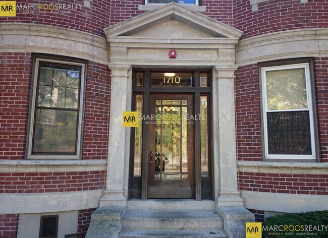 Foto del edificio - 1710 Commonwealth Ave