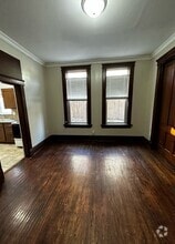 Building Photo - 422 Loras Blvd