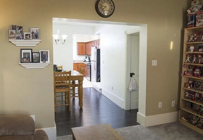 Foto del edificio - 3BR Home in Red Lion SD | Finished 3rd Floor, Garage, Balcony & Large Yard!