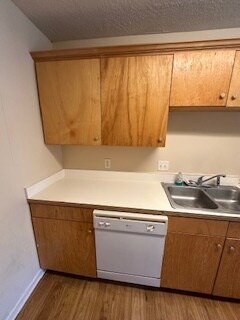 Foto del edificio - 4214 Center St