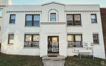 Building Photo - 1243 Penn St NE