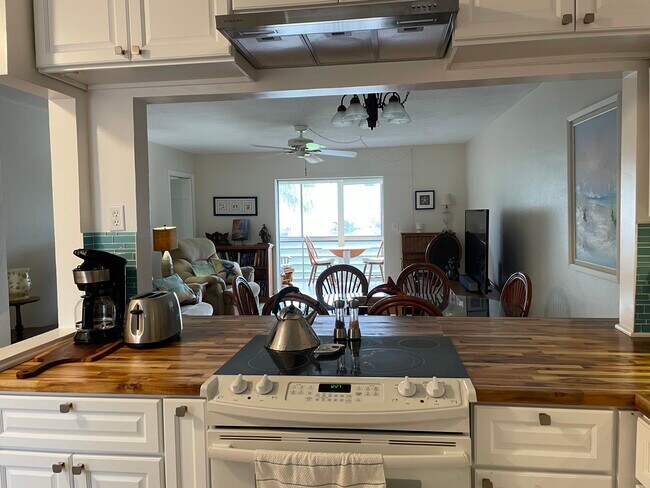 view from kitchen - 2724 Garden Dr N