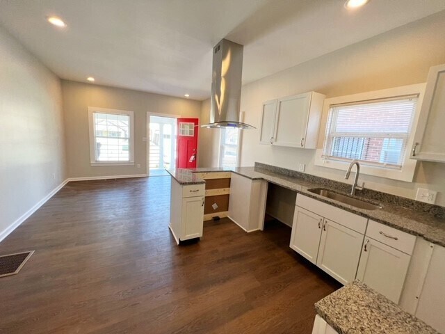 Building Photo - 605 UDELL STREET