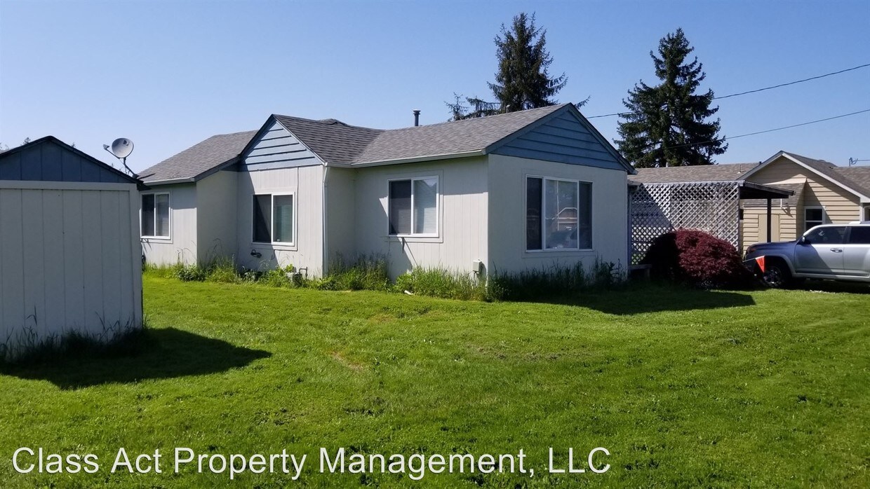 Foto principal - 320 Clover Ridge Rd NE