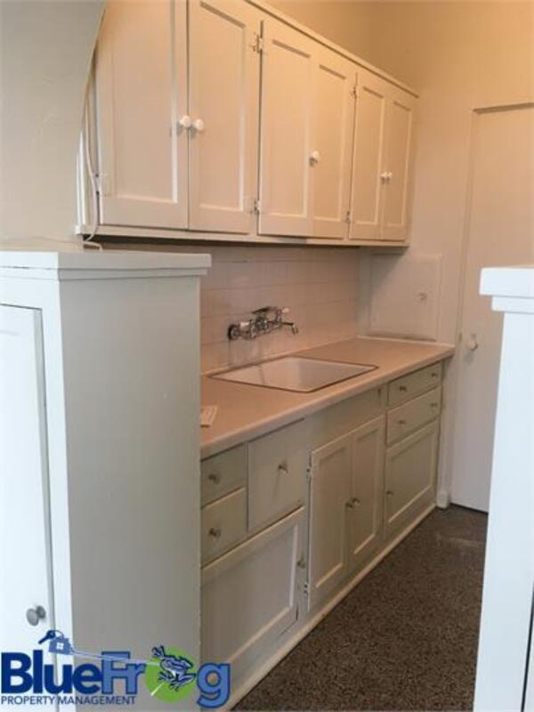 Building Photo - 425 S Monroe Ave