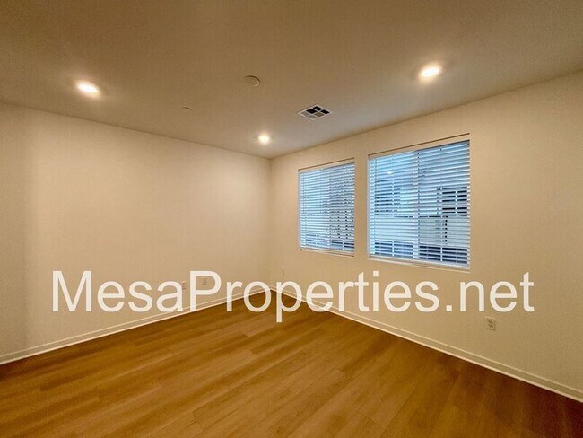 Foto del edificio - 2601 Cloudview Privado