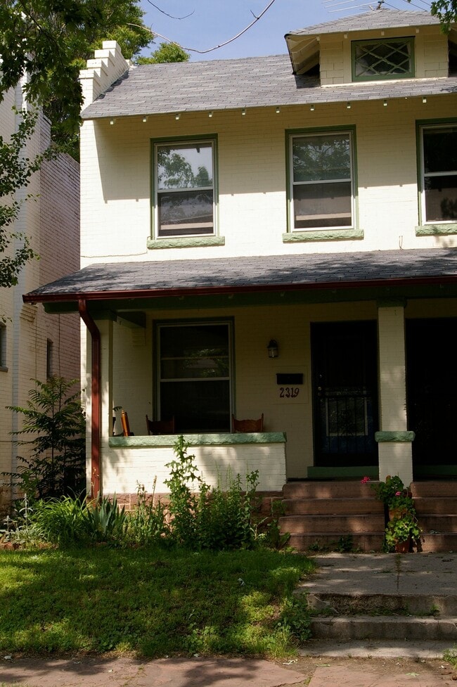 Photo - 2319 High St Townhome