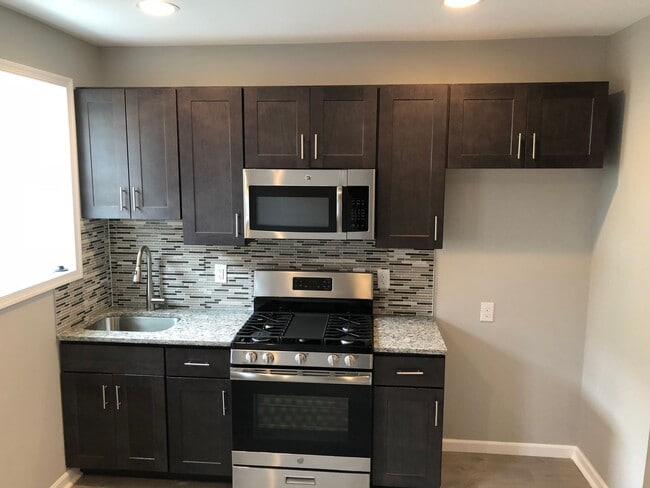 Foto del edificio - 1637 S Marston St